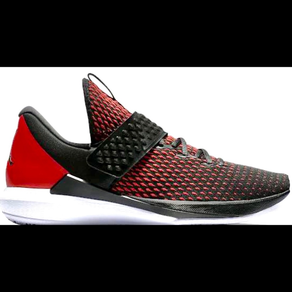 🔥NWTs🔥Jordan Trainer 3s